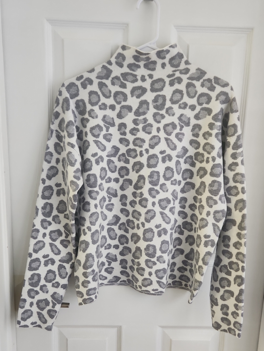 Tahari Snow Leopard Sweater